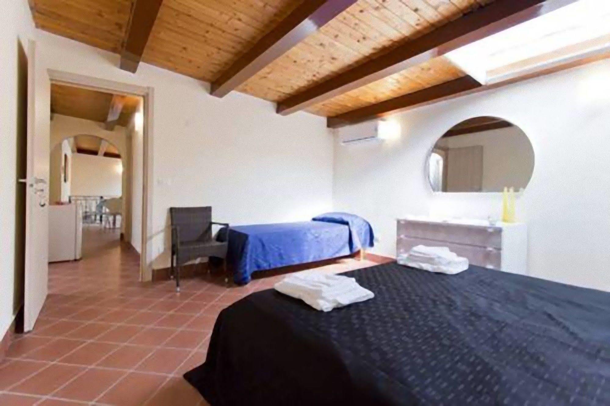 Palermo Centro Zoe Bed & Breakfast Exterior photo
